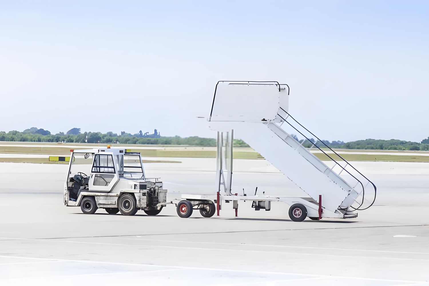 Airport Ground Support Equipment Revolution Airport Ground Support Equipment Revolution